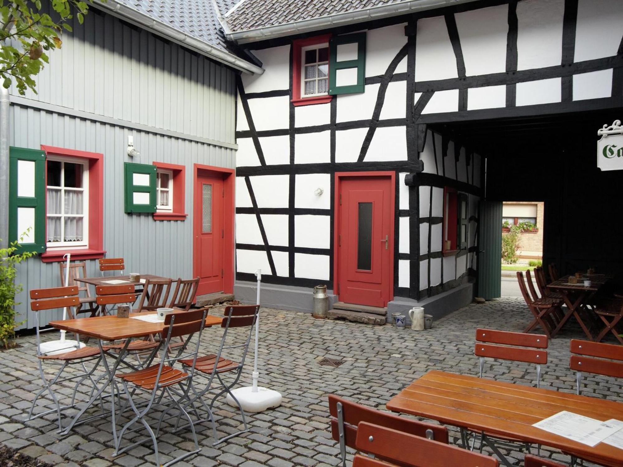 Nostalgic Apartment In The Eifel Region Schleiden Exterior foto